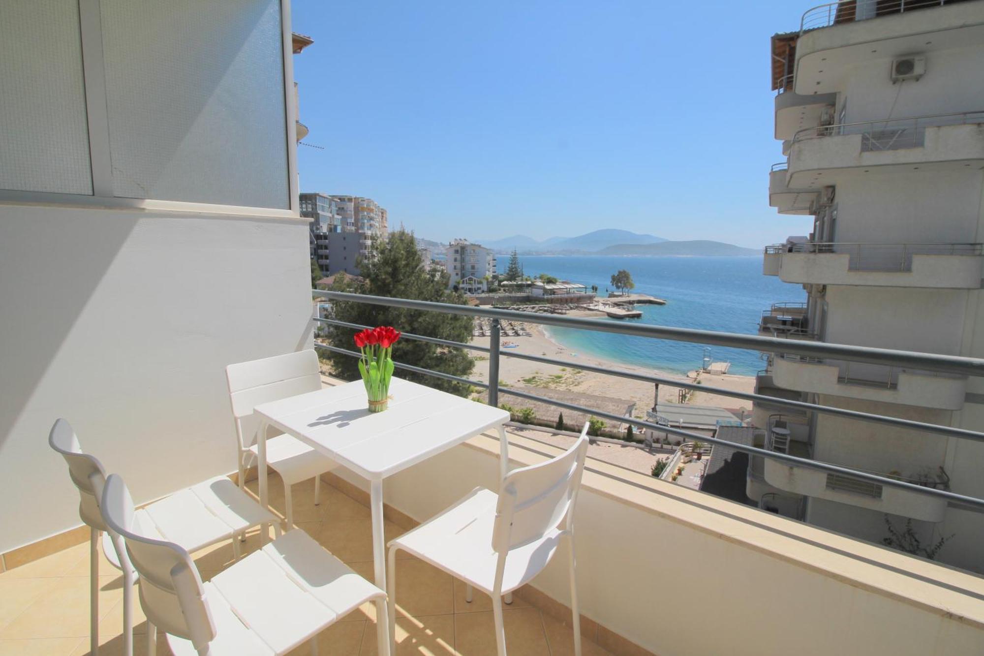 Blue Residence Sarandë Esterno foto