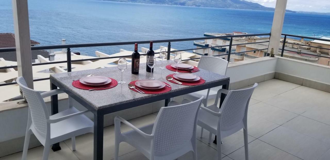 Blue Residence Sarandë Esterno foto